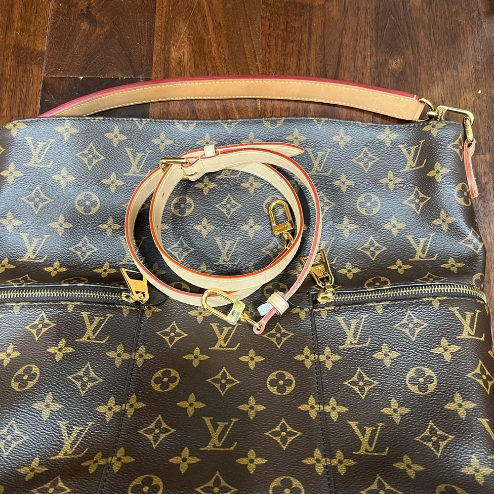 Genuine Louis Vuitton Bag - Picture 5 of 13